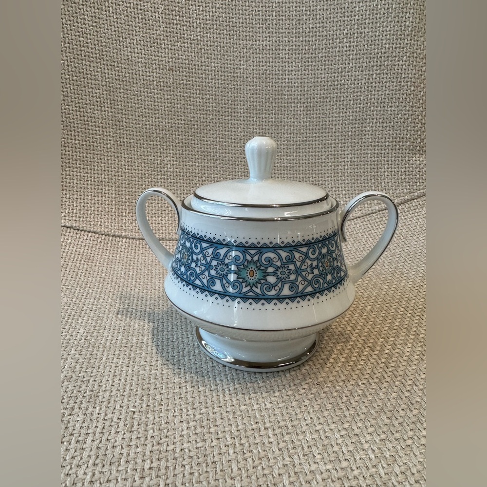 Noritake Sugar Dish with Lid